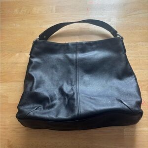 Kooba Classic Black Leather Shoulder Bag🖤